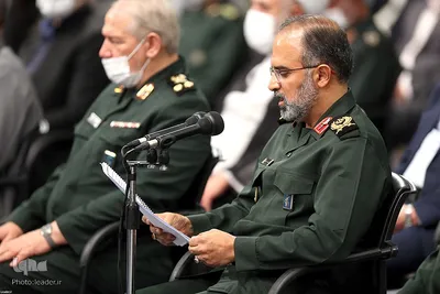 رهبر انقلاب اسلامی در دیدار دست‌اندرکاران برگزاری کنگره شهدای قم