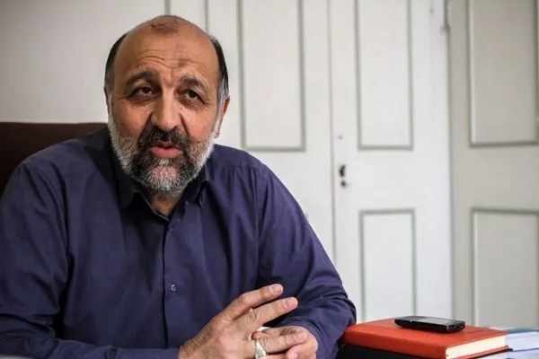 تعارض عملکرد مسئولان با دیدگاه‌های امام(ره) و رهبری / آرمان امام خمینی(ره) برای آموزش و پرورش چه بود؟