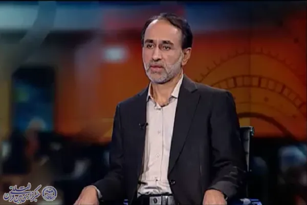 بانک مرکزی نباید اسیر بازی نرخ ارز در چهارراه‌ها شود