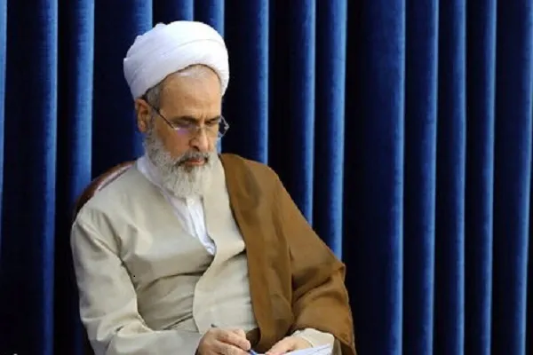 پیام تسلیت مدیر حوزه‌های علمیه به آیت‌الله علی مومن