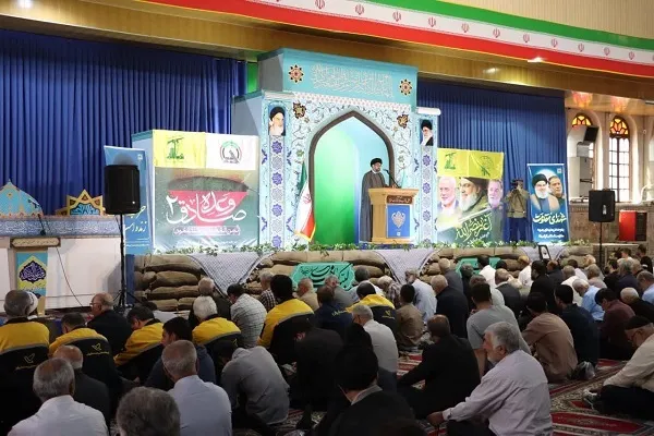 نماز جمعه این هفته ساری  بیستم مهرماه به امامت حجت‌الاسلام والمسلمین سیدحسین جسینی کارنامی امام جمعه موقت ساری برگزار شد.