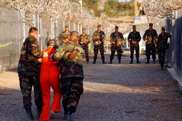 Guantanamo'da masum Müslümanlara işkence yapılıyor