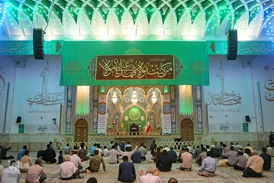 شب میلاد امام هادی(ع) در حرم بانوی کرامت