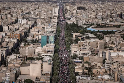 تشییع پیکر رهبر شهید در تهران