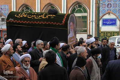 مراسم تشییع پیکر آیت‌الله سیدمحمدمهدی خلخالی در مشهد مقدس