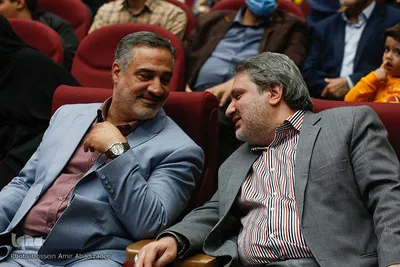 کرسی تلاوت و تدبر در قرآن