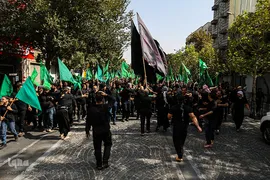 عزاداری ظهر عاشورا در تهران 