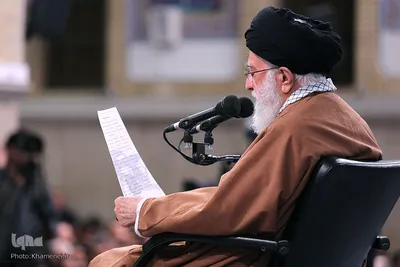 دیدار دانش‌آموزان و دانشجویان با رهبر انقلاب اسلامی