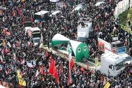 تشییع پیکر ۶۰ شهید اقتدار در تهران