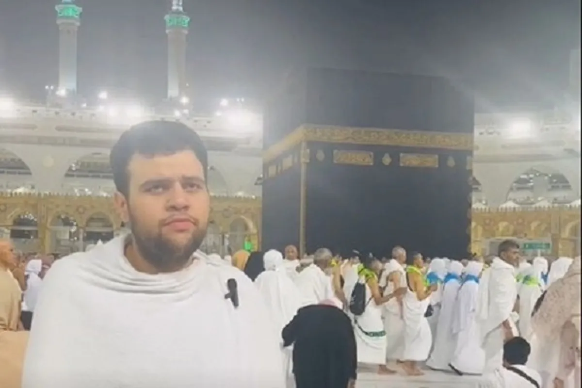 بیت‌الله الحرام  میں ایرانی قاری سیدمحمد حسینی‌پور کی تلاوت