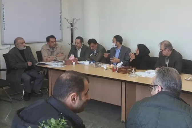 ضدعفونی روزانه واگن‌ها و اماکن متروی تهران / آبخوری‌ها جمع‌آوری می‌شود