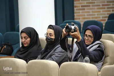نشست خبری مدرسی فرماندار شهرستان یزد و اعلام برنامه‌های دهه فجر‎‎