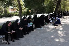 مراسم معنوی دعای عرفه در دانشگاه تهران