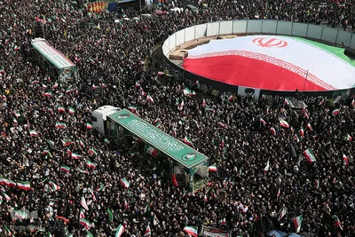 تشییع پیکر فرماندهان شهید