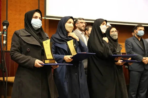 مراسم تجلیل از پژوهشگران و نخبگان بسیجی شهرداری تهران برگزار شد