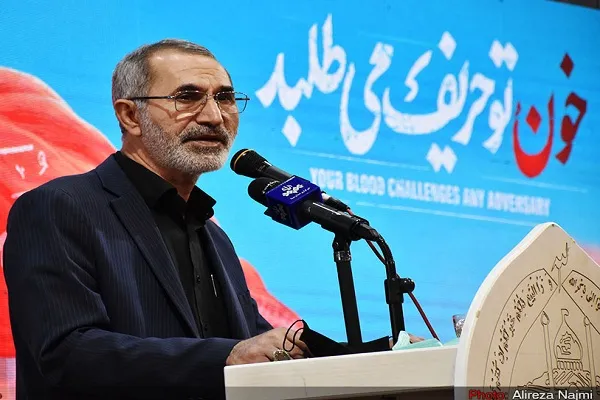 دنیا در چشم حاج قاسم حقیر بود / دلدادگان سردار سلیمانی به وسعت پنج قاره است