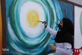 جشنواره نقاشی دیواری «آوای پاییز» در شیراز