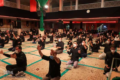 عزاداری شب هشتم محرم در حسینیه اعظم زنجان‎‎