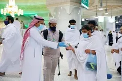 200,000 Zamzam Water Bottles Provided to Worshipers at Mecca Grand Mosque