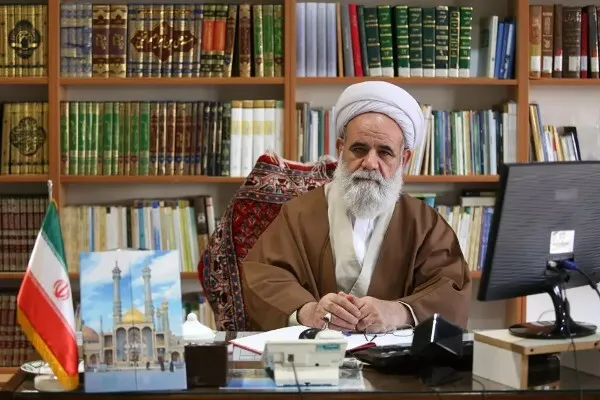 جذب خادم افتخاری در مرکز اسناد حرم مطهر بانوی کرامت
