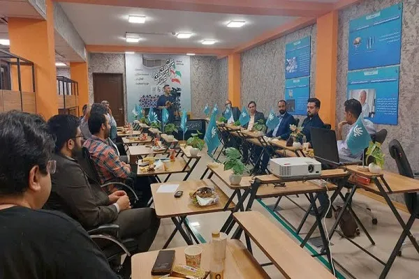برپایی نشست «برای ایران جوان» با حضور فعالان حوزه جمعیت