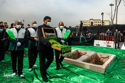 تشییع پیکر شهدای گمنام در دانشگاه آزاد تهران شمال