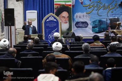 اولین محفل انس با قرآن پنجمین کاروان قرآنی انقلاب در آستان مقذس شیخ صدوق (ره) شهر ری