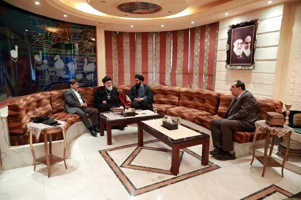 ایران د دینونو دګډ ژوند او له ظلم سره د مبارزې ببلګه دی ‍