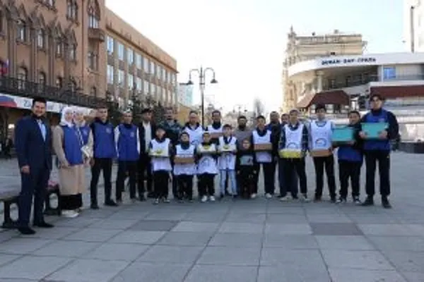 Жителей Саратова угостили финиками накануне Рамадана