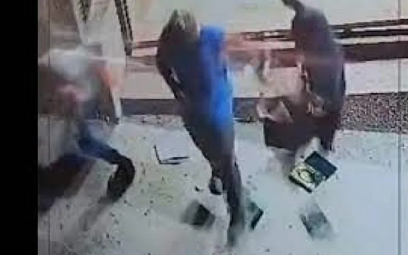 دوو وحشي صهیونیسټانو هم د قرآن کریم سپکاوی وکړ