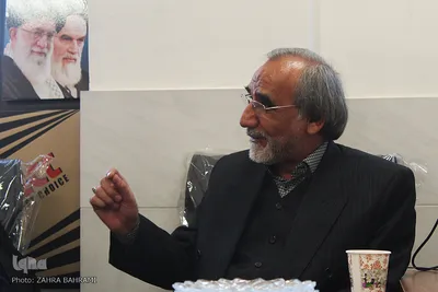 نشست مشترک متولیان امور قرآنی تفرش در حاشیه همایش حفاظ