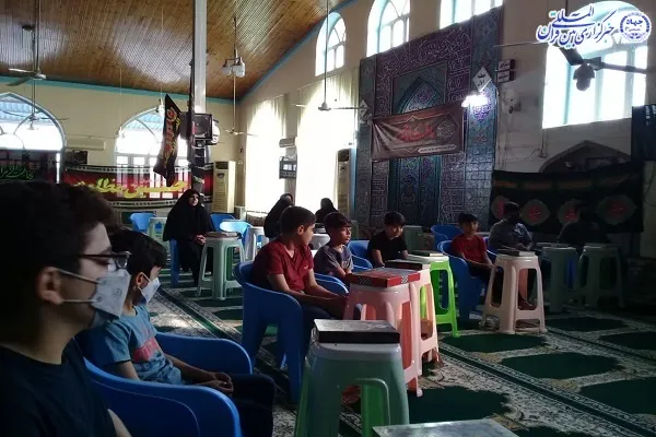 ...تشریح فعالیت های خانه قرآن شهید آیت الله توسلی هادی شهر...