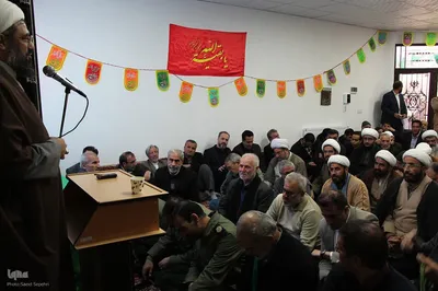 مراسم افتتاحیه کتابخانه و حسینیه مرحوم حضرت آیت الله سید رضا فاضلیان در ملایر