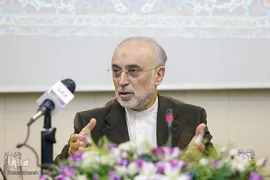 بازدید علی‌اکبر صالحی، معاون رئیس‌جمهور و رئیس سازمان انرژی اتمی کشور از ایکنا