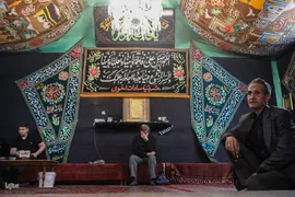 عزاداری چهارمین روزمحرم در تکیه سادات اخوی