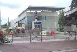 France : un policier islamophobe refuse de prendre la plainte d’une femme voilée
