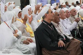 دیدار صمیمی سرپرست حجاج ایرانی با زائران کشورمان در مکه مکرمه