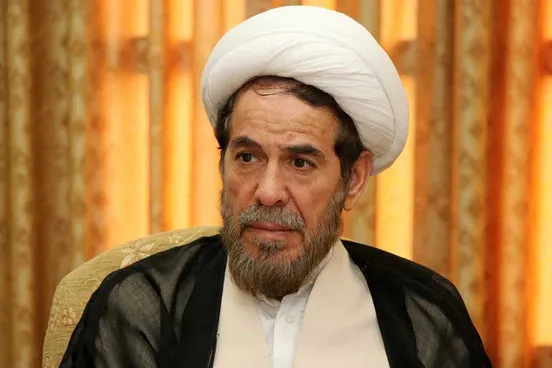 سکوت از مهم‌ترین عبادت‌ها و ویژگی‌های مؤمن است