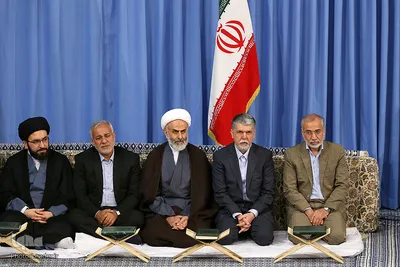 دیدار شرکت‌کنندگان در سی‌وپنجمین دوره مسابقات بین‌المللی قرآن با رهبر انقلاب