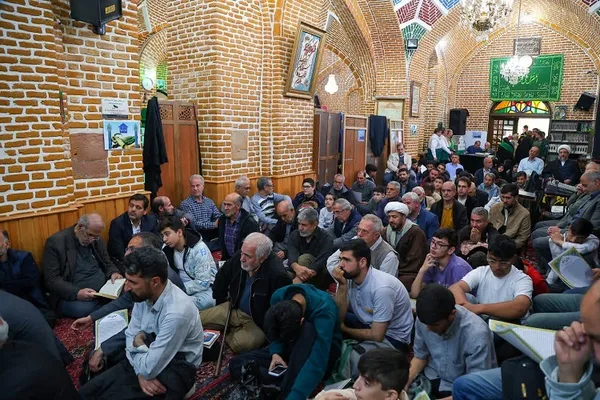 دعای عرفه در کوه عون‌بن‌علی تبریز