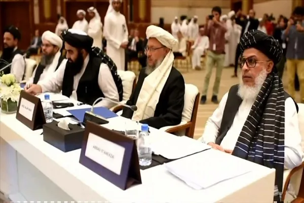په قطر کې امریکایانو او طالبانو بیا سره سترګې سرې کړې