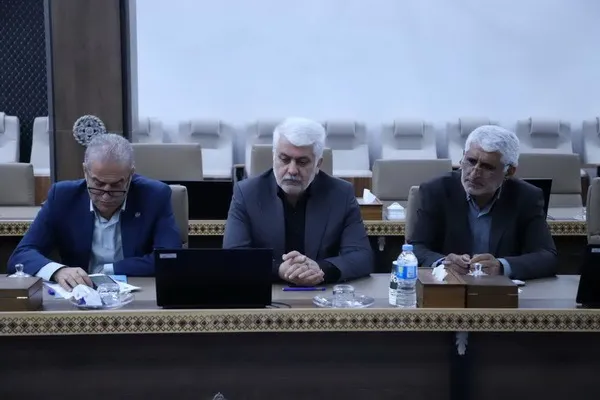 نشست مدیریت بحران در استانداری مازندران