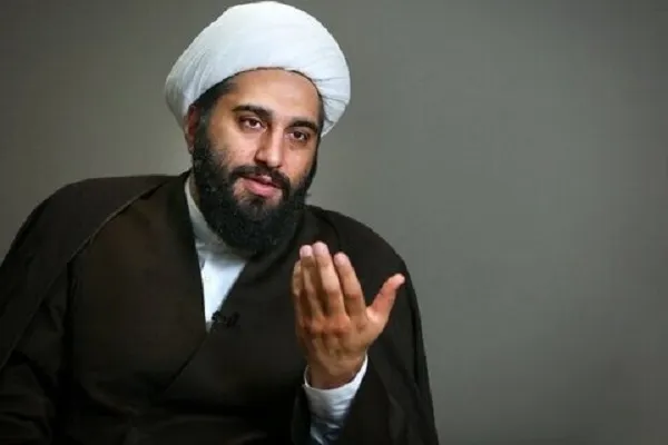مسئولان با مردم بی‌واسطه سخن بگویند