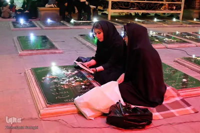 مراسم پرفیض شب قدر در گلزار شهدای وادی رحمت تبریز