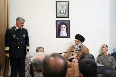 دیدار فرماندهان نیروی دریایی ارتش با فرمانده کل قوا 