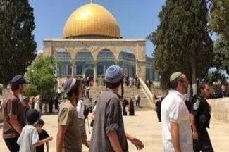 A novembre, 2.020 israeliani, tra coloni e soldati, hanno invaso al-Aqsa