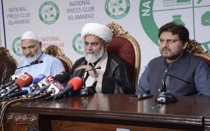   د امام خامنه‌ای پر ضد هر ډول تیری به په پاکستان کې د امریکایانو لپاره ناامني رامنځته کړي