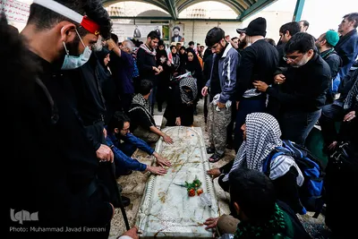 راهپیمایی اربعین حسینی مسیر نجف، کربلا/ مقبره آیت الله سید علی قاضی طباطبایی