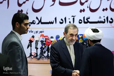 نشست خبری دکتر علی اکبر ولایتی رئیس هیات موسس دانشگاه آزاد اسلامی