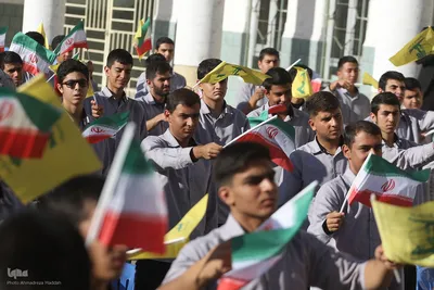 نواختن زنگ استکبارستیزی در شیراز‎
